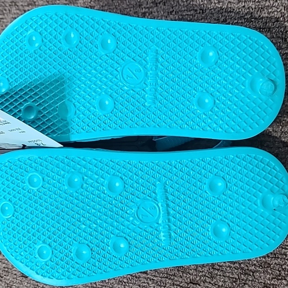 OKIE DOKIE TODDLER "ISAND TURQUOISE " SANDALS SIZE 7-8 - Picture 4 of 9